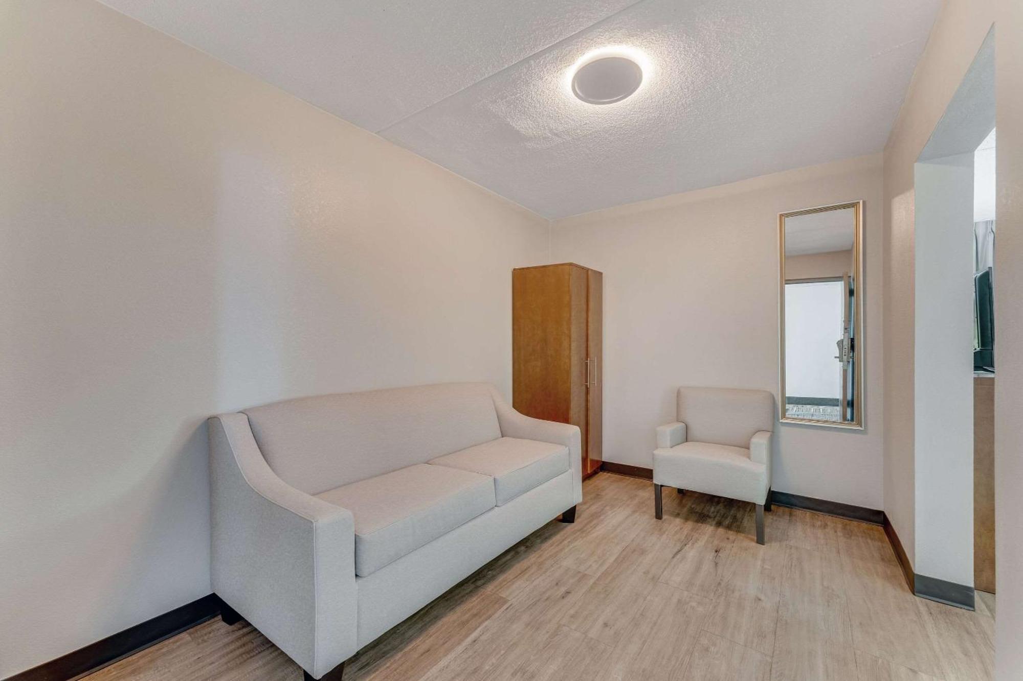 Quality Inn Easton Bagian luar foto