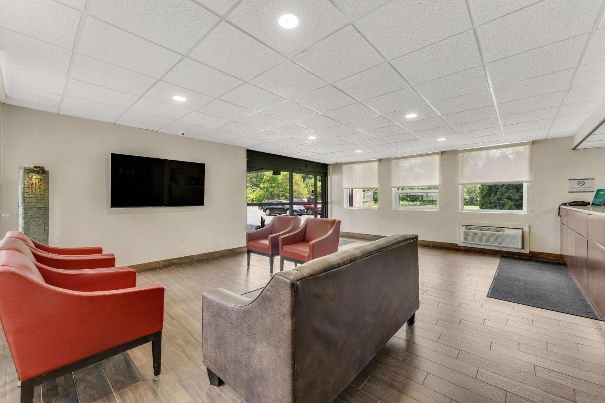 Quality Inn Easton Bagian luar foto