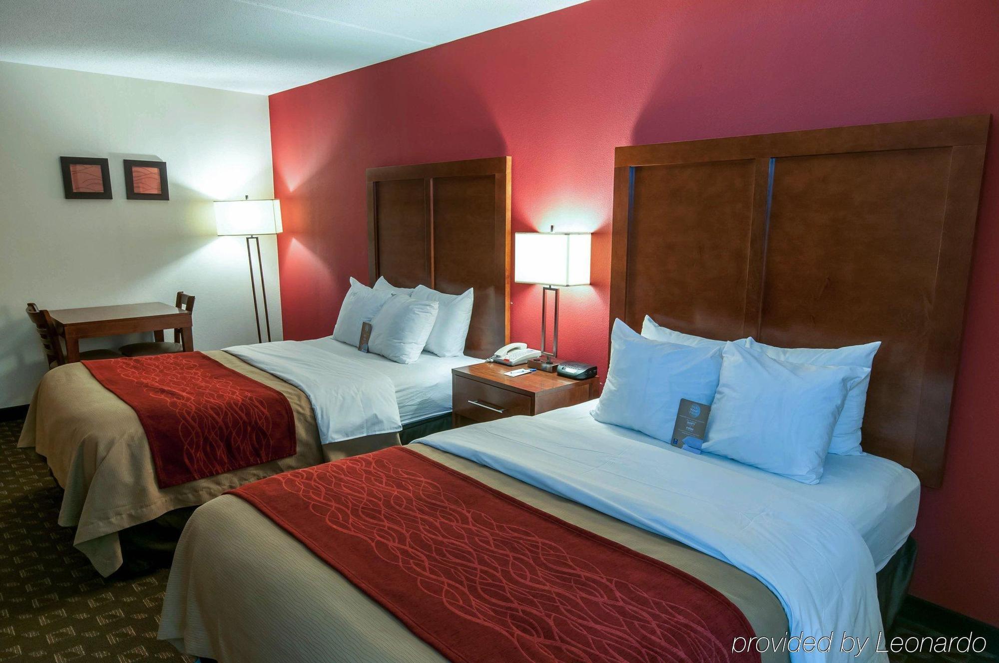Quality Inn Easton Bagian luar foto